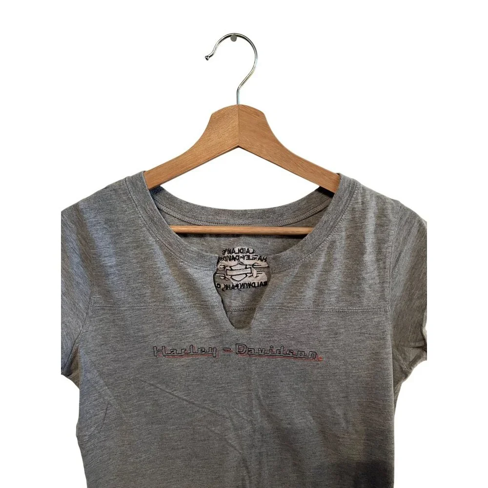 Harley Davidson Gray Tee Short Sleeve Tshirt Cutout Neck Women's Size L Y2K - Picture 3 of 6